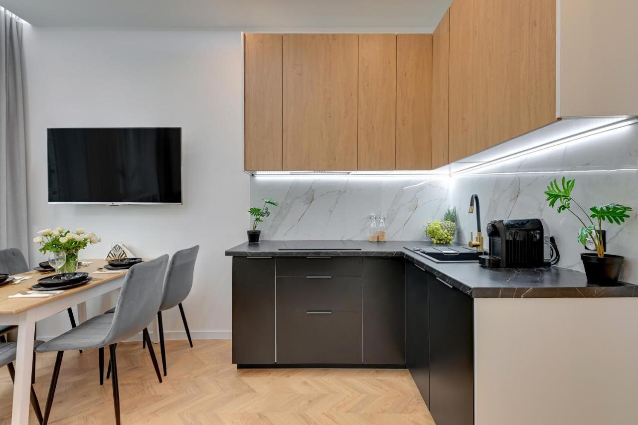 Ideal Apartments Przy Zurawiu Danzica Esterno foto